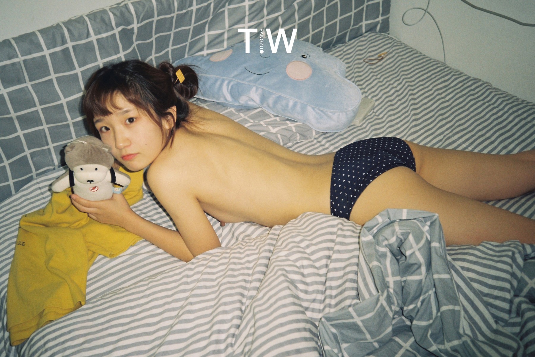 TW芳作清純少女系攝影作品四部合集 Vol.01