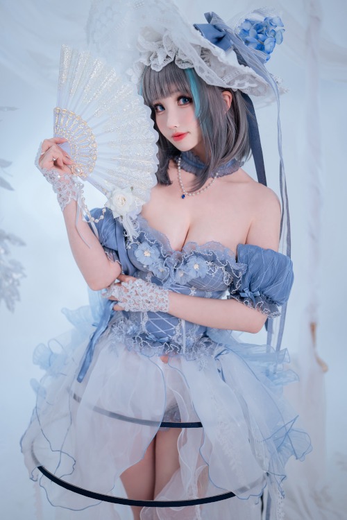 Read more about the article Cosplay Rioko凉凉子 柴郡冰雪公主